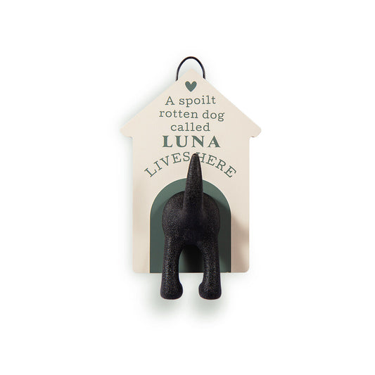 Dog Leash Wall Mounted Gift: Luna